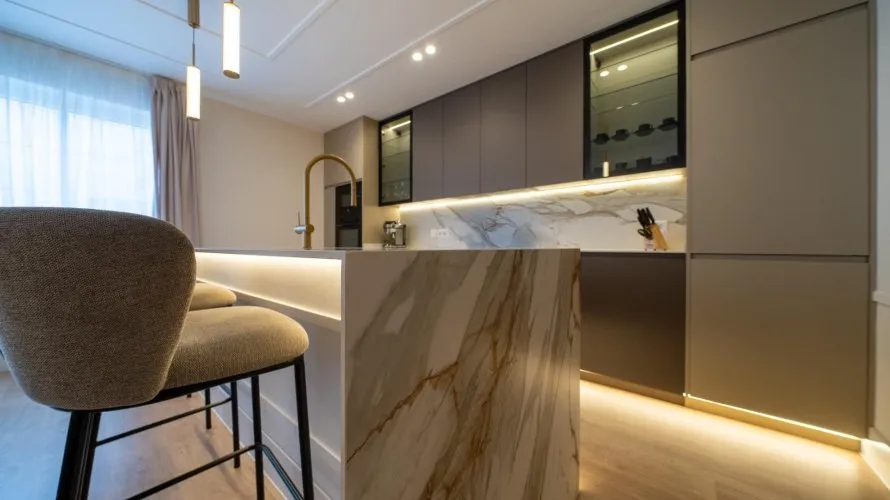 Apartamento de 3 dormitorios en Madrid, Spain No. 969 № 8