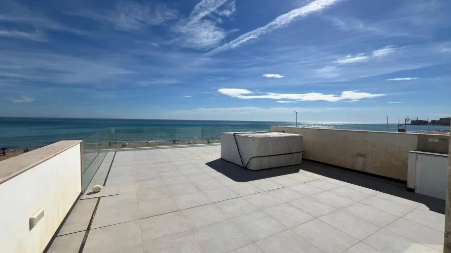 Villa de 5 dormitorios en La Mata, España No. 1196 № 27