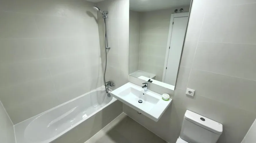 Apartamento de 3 dormitorios en Alicante, España No. 1411 № 19