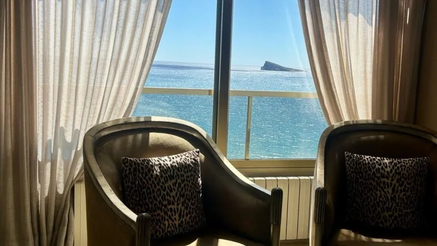 Apartamento de 3 dormitorios en Benidorm, Spain No. 1239 № 12