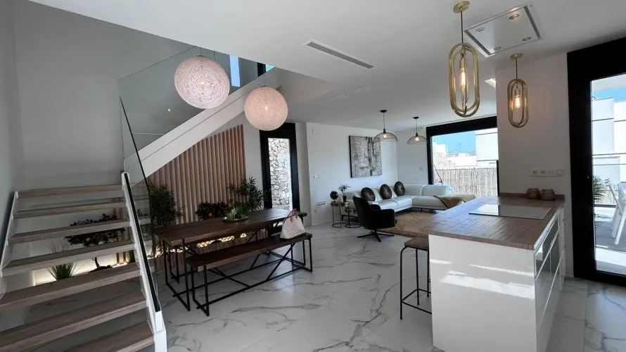 Villa de 3 dormitorios en Finestrat, España No. 1405 № 10