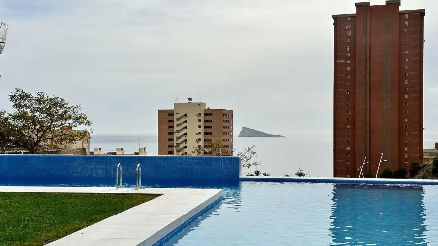Apartamento de 2 dormitorios en Benidorm, Spain No. 1143 № 26