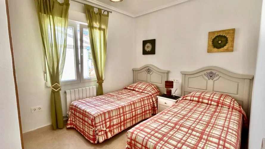 Villa de 5 dormitorios en Ciudad Quesada, España No. 1400 № 13