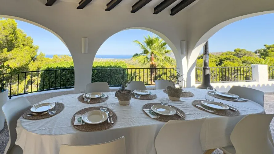 Villa de 3 dormitorios en La Nucia, España No. 1526 № 8
