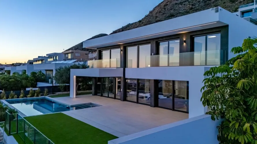 Villa de 7 dormitorios en Finestrat, España No. 1242 № 28