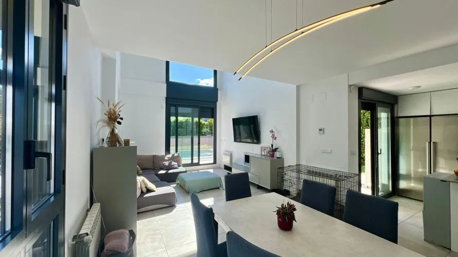 Villa de 3 dormitorios en Bétera, España No. 1524 № 15