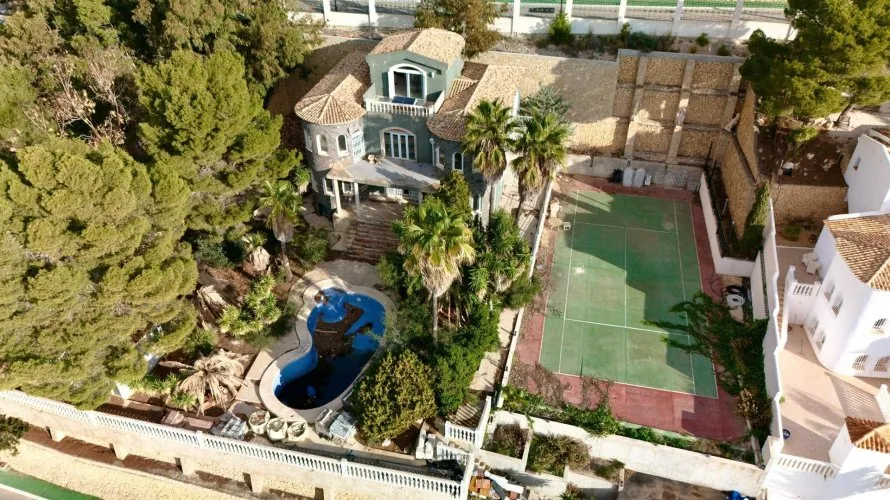 Сasa de 4 dormitorios en Zona Altea Hills, España No. 1221 № 8