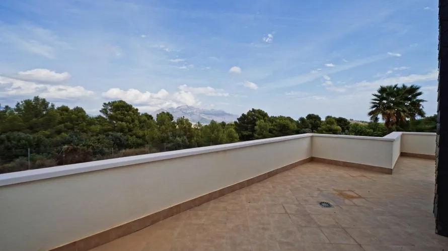 Villa de 3 dormitorios en Polop, España No. 1125 № 16