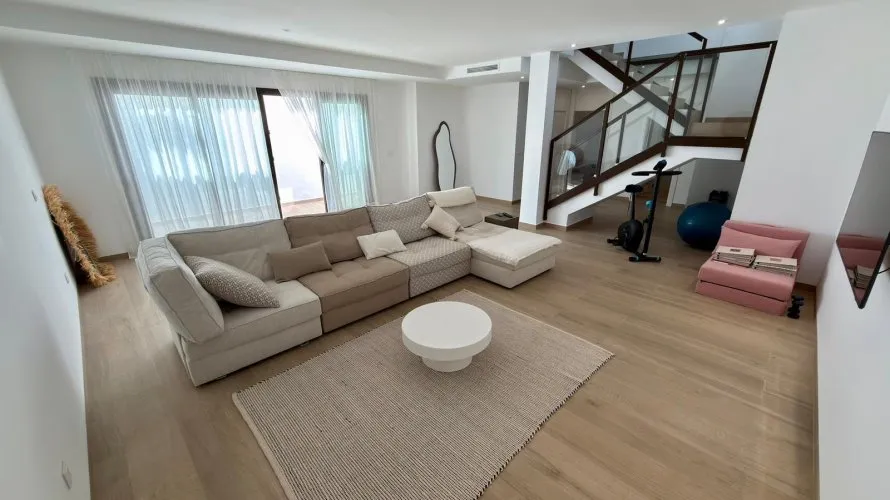 Villa de 5 dormitorios en Finestrat, España No. 1378 № 20