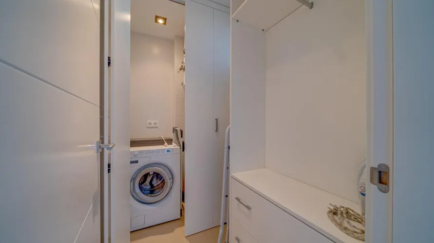 Apartamento de 2 dormitorios en Villajoyosa, Spain No. 1082 № 17
