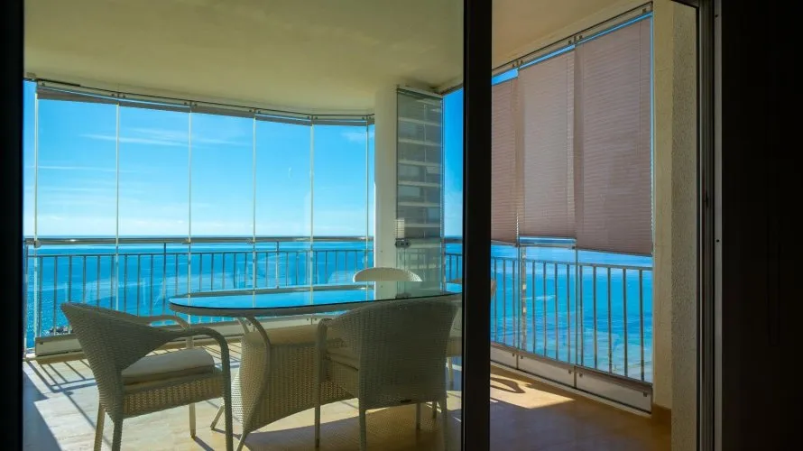 Apartamento de 4 dormitorios en Calpe, Spain No. 1339