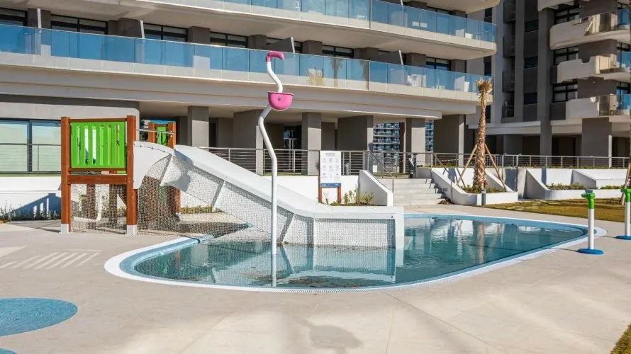 Apartamento de 2 dormitorios en Benidorm, Spain No. 962 № 26