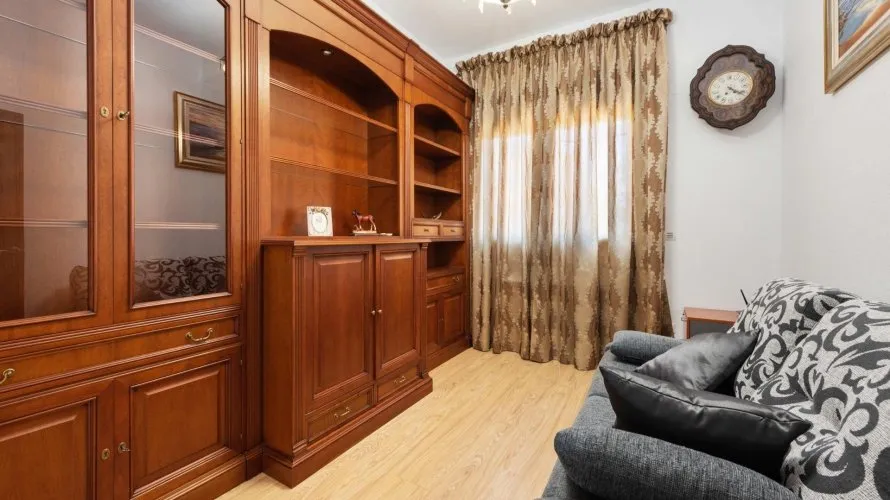 Villa de 4 dormitorios en Campoamor, España No. 1543 № 20