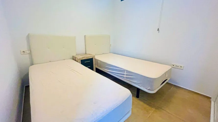 Villa de 5 dormitorios en La Zenia, Spain No. 1472 № 23