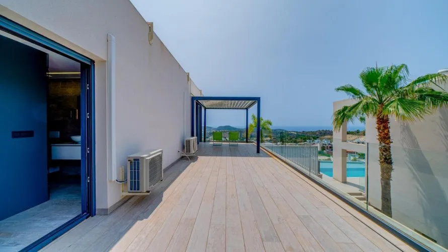 Villa de 5 dormitorios en Finestrat, España No. 1117 № 9