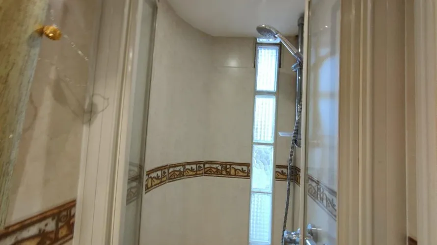Apartamento de 2 dormitorios en Benidorm, Spain No. 954 № 14