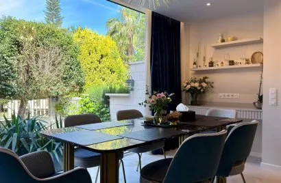 Bungalow de 6 dormitorios en Alicante, Spain No. 1396
