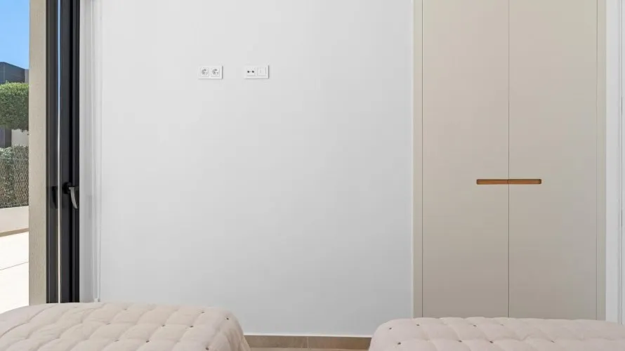 Villa de 3 dormitorios en Campoamor, España No. 1195 № 24