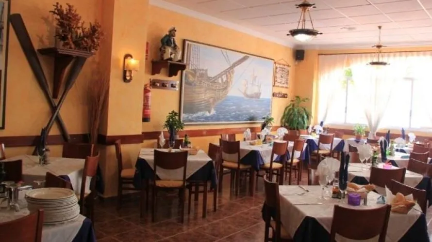 Hotel de 16 dormitorios en Santiago de la Ribera, España No. 1189 № 3