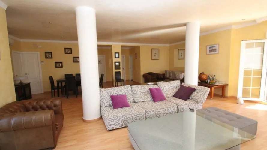 Villa de 5 dormitorios en Cabo Roig, Spain No. 1165 № 8