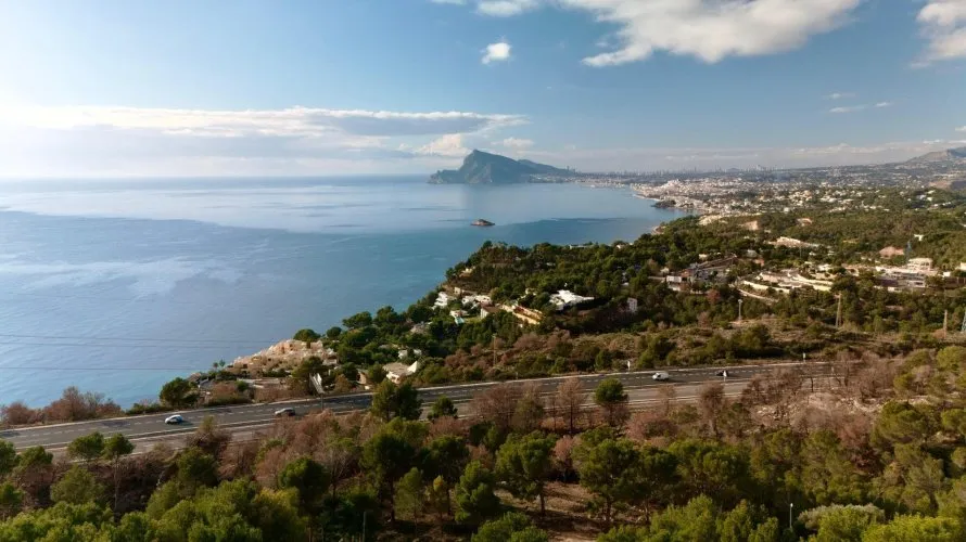 Сasa de 4 dormitorios en Zona Altea Hills, España No. 1221