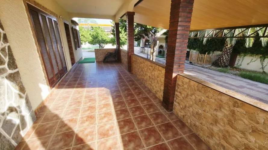 Apartamento de 5 dormitorios en Alicante, España No. 1328 № 3