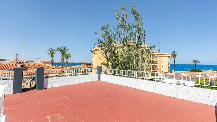 Villa de 4 dormitorios en Torrevieja, Spain No. 1314 № 27