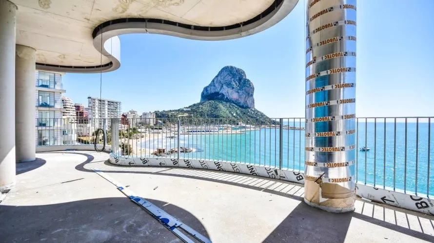 Apartamento de 3 dormitorios en Calpe, España No. 1153 № 13