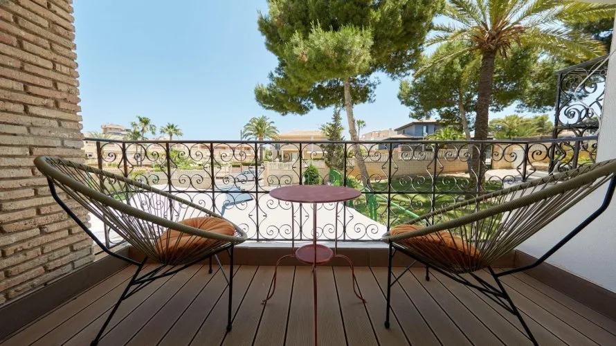 Hotel de 19 dormitorios en Cabo De Las Huertas, España No. 1497 № 10