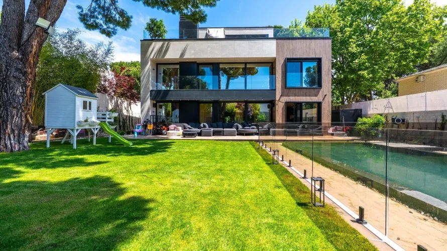 Villa de 4 dormitorios en Pozuelo de Alarcón, Spain No. 1531 № 20