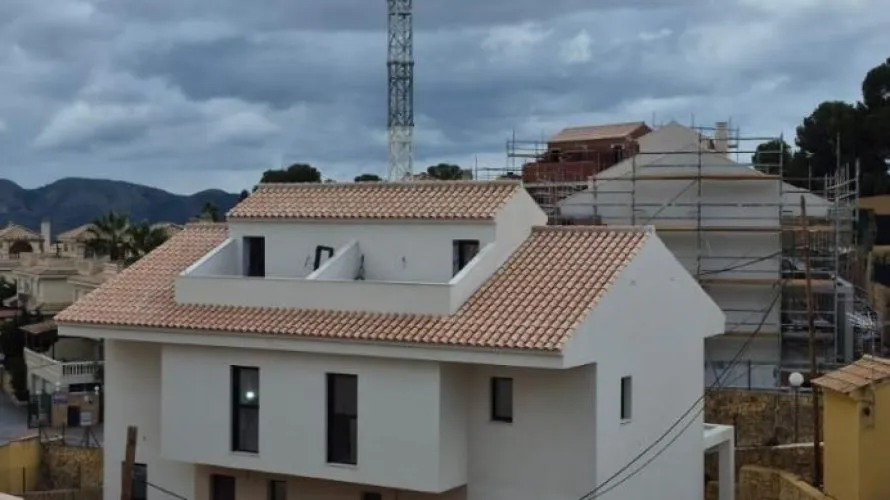 Сasa de 3 dormitorios en La Nucia, España No. 1426 № 12