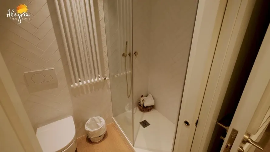 Apartamento de 1 dormitorio en Valencia, España No. 1406 № 11