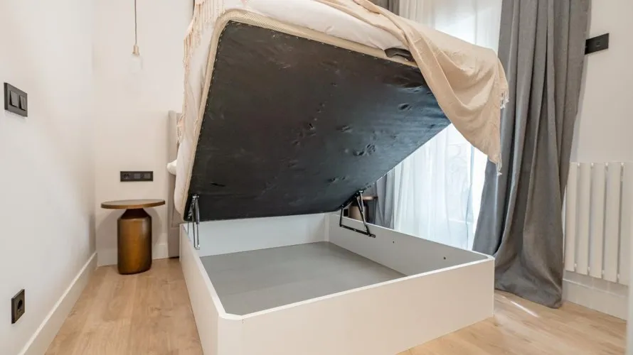 Apartamento de 3 dormitorios en Madrid, España No. 1157 № 11