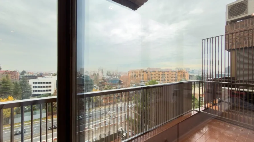 Apartamento de 3 dormitorios en Madrid, Spain No. 1352 № 20