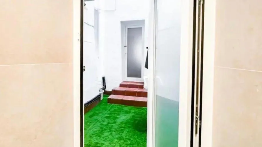 Apartamento de 2 dormitorios en Madrid, España No. 1337 № 14