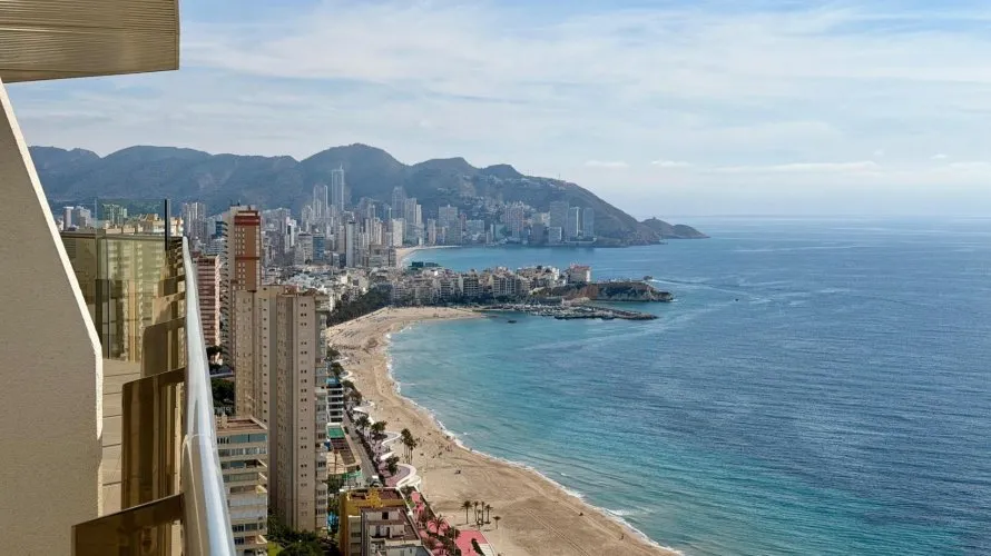 Ático de 3 dormitorios en Benidorm, España No. 1381 № 21