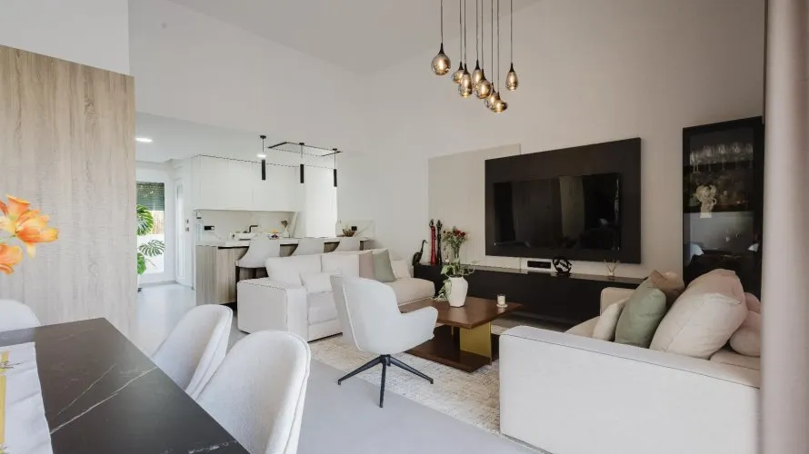 Villa de 362m² en Algorfa, España No. 1353 № 1