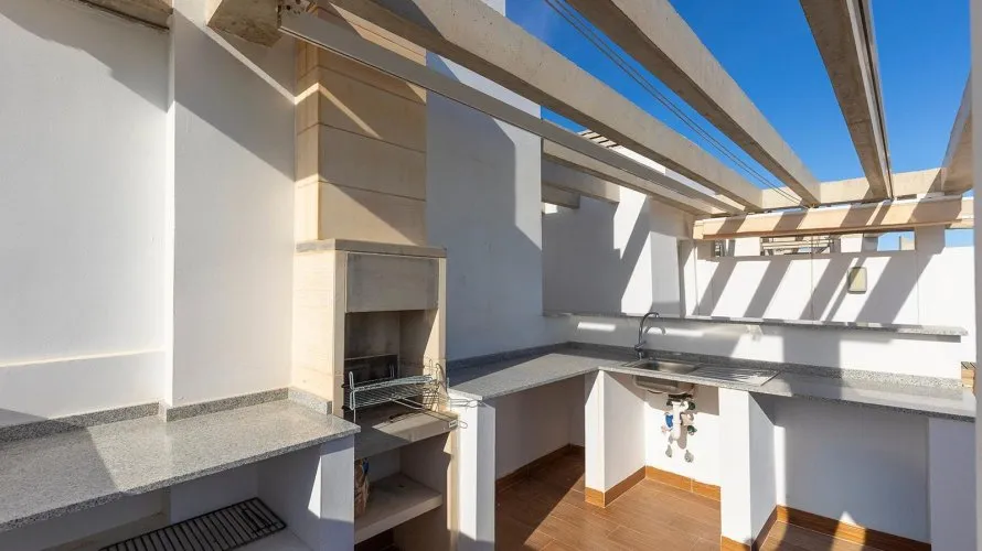 Ático de 2 dormitorios en Torrevieja, España No. 1372 № 1