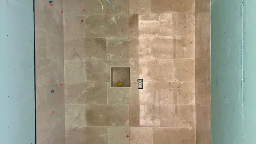 Apartamento de 400m² en Alzira, Spain No. 1466 № 1