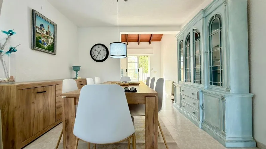 Apartamento de 3 dormitorios en L'Alfàs del Pi, España No. 1383 № 11