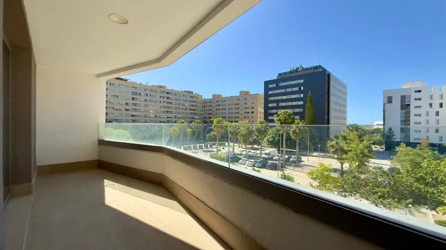 Apartamento de 3 dormitorios en Alicante, España No. 1417 № 5