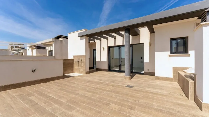 Villa de 210m² en San Miguel de Salinas, España No. 1594 № 11