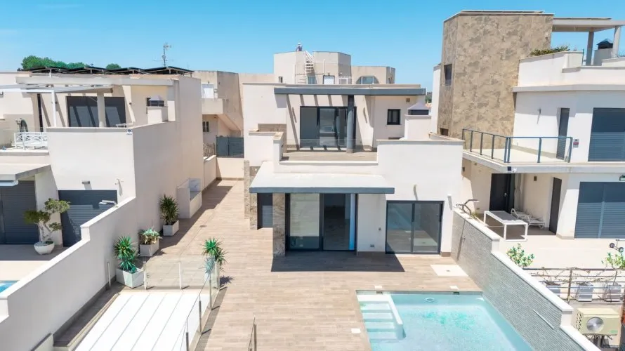 Villa de 210m² en San Miguel de Salinas, España No. 1594 № 28