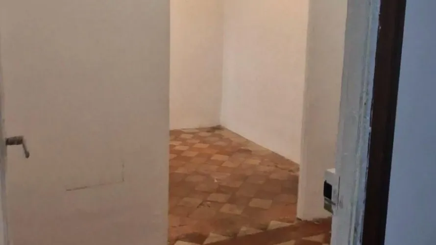 Apartamento de 4 dormitorios en Madrid, España No. 1600 № 2