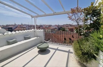 Ático de 4 dormitorios en Madrid, España No. 1566