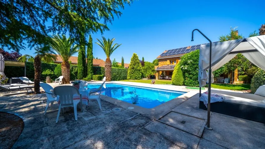 Apartamento de 6 dormitorios en Pozuelo de Alarcón, España No. 1573 № 26