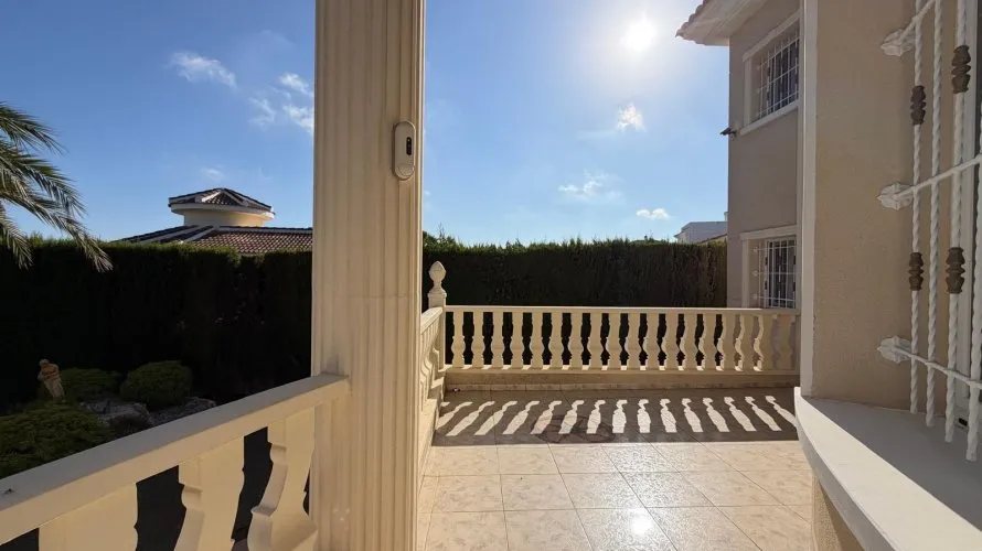 Villa de 6 dormitorios en Rojales, España No. 1673 № 23