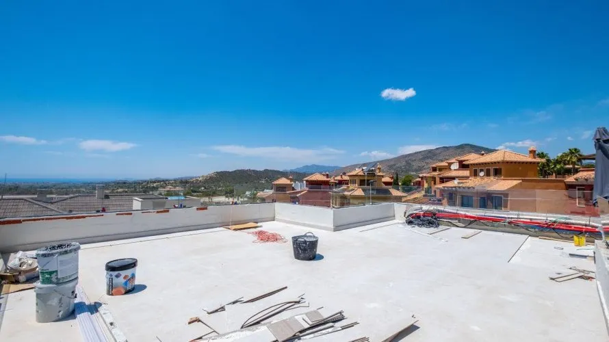 Villa de 4 dormitorios en Finestrat, España No. 1675 № 7