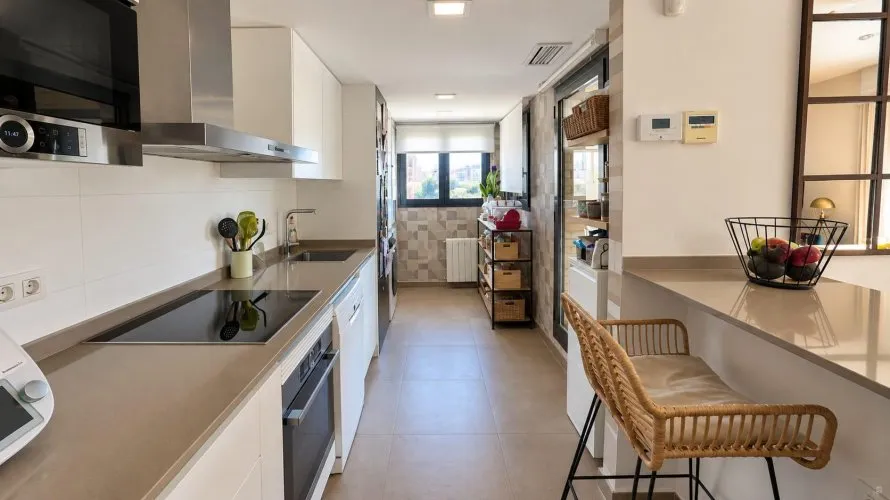 Apartamento de 3 dormitorios en Alicante, España No. 1730 № 26