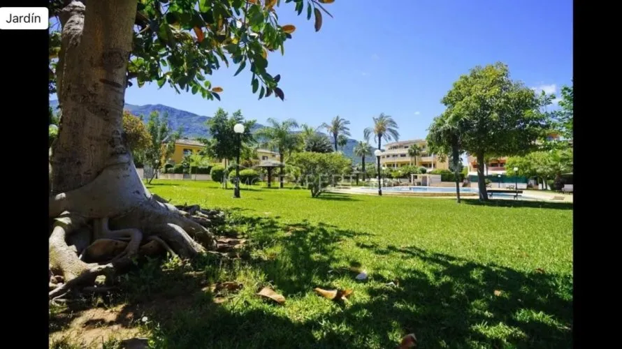 Bungalow de 3 dormitorios en Dénia, España No. 1746 № 28